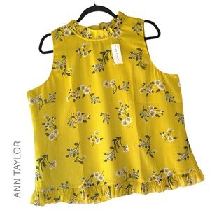 NWT | ANN TAYLOR SLEEVELESS FLORAL RUFFLE NECK & HEMLINE TOP LINED | LARGE